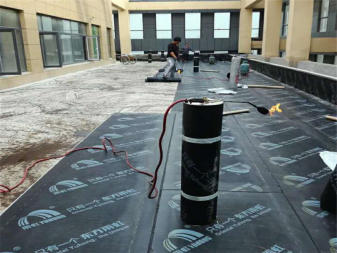 專業(yè)外墻保溫 防水 窗口陽(yáng)臺(tái) 彩鋼房漏水 修雨水管